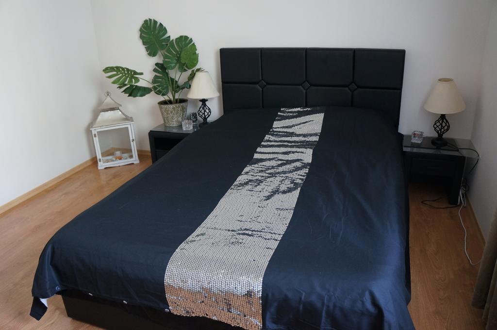 Apartament Na Ratajach Posen Zimmer foto